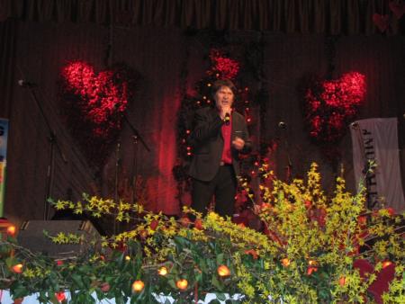 9. tradicionalni Valentinov glasbeno-humoristični koncert 8